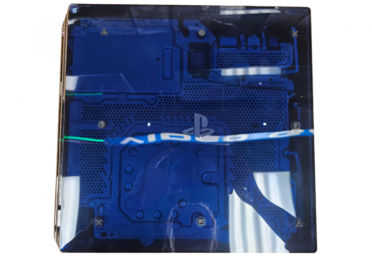 PS4 2TB [500 Million Limited Edition][In Box] – Good Condition